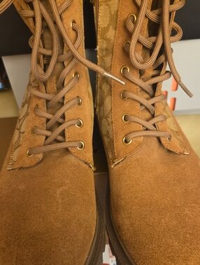 Coach Men’s Tan Suede Lace-Up Boots